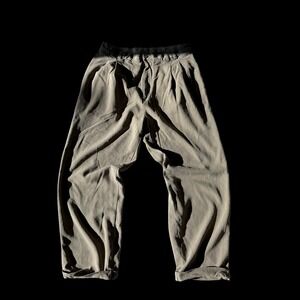 Tommy Bahama Mens 32 100% Silk Pleated Relaxed Fit Trousers Khaki Tan Pants